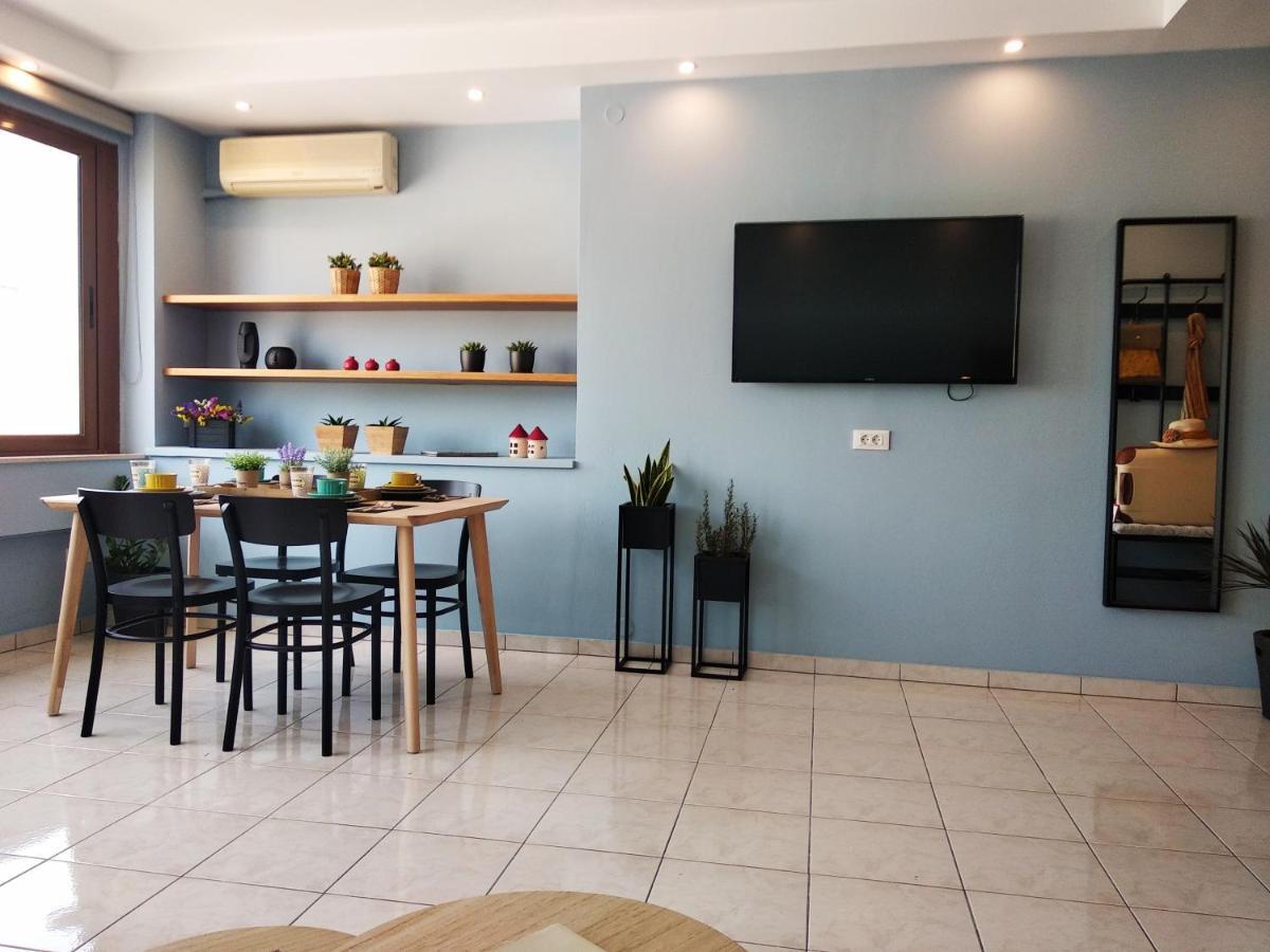 Light Blue Apartment كاندية المظهر الخارجي الصورة